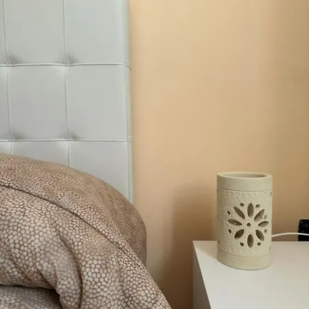 Zoe Nyaraló *