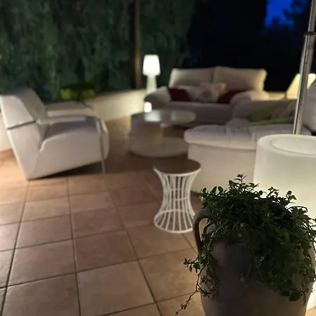 Zoe 토레 델 로소