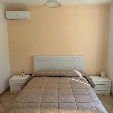 Zoe 토레 델 로소